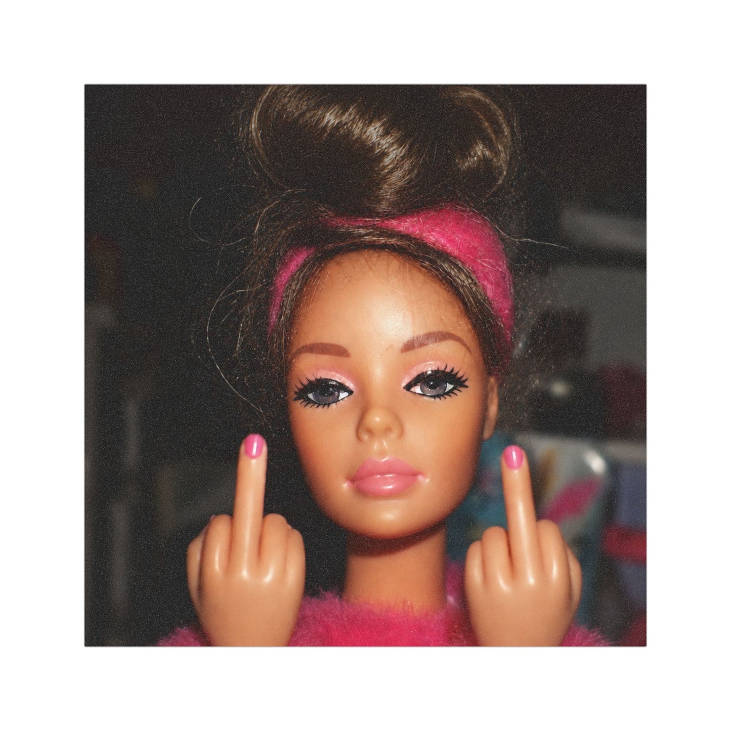 Sassy Doll Middle Finger Car Magnet — Funny Retro Barbie-Inspired Magnet
