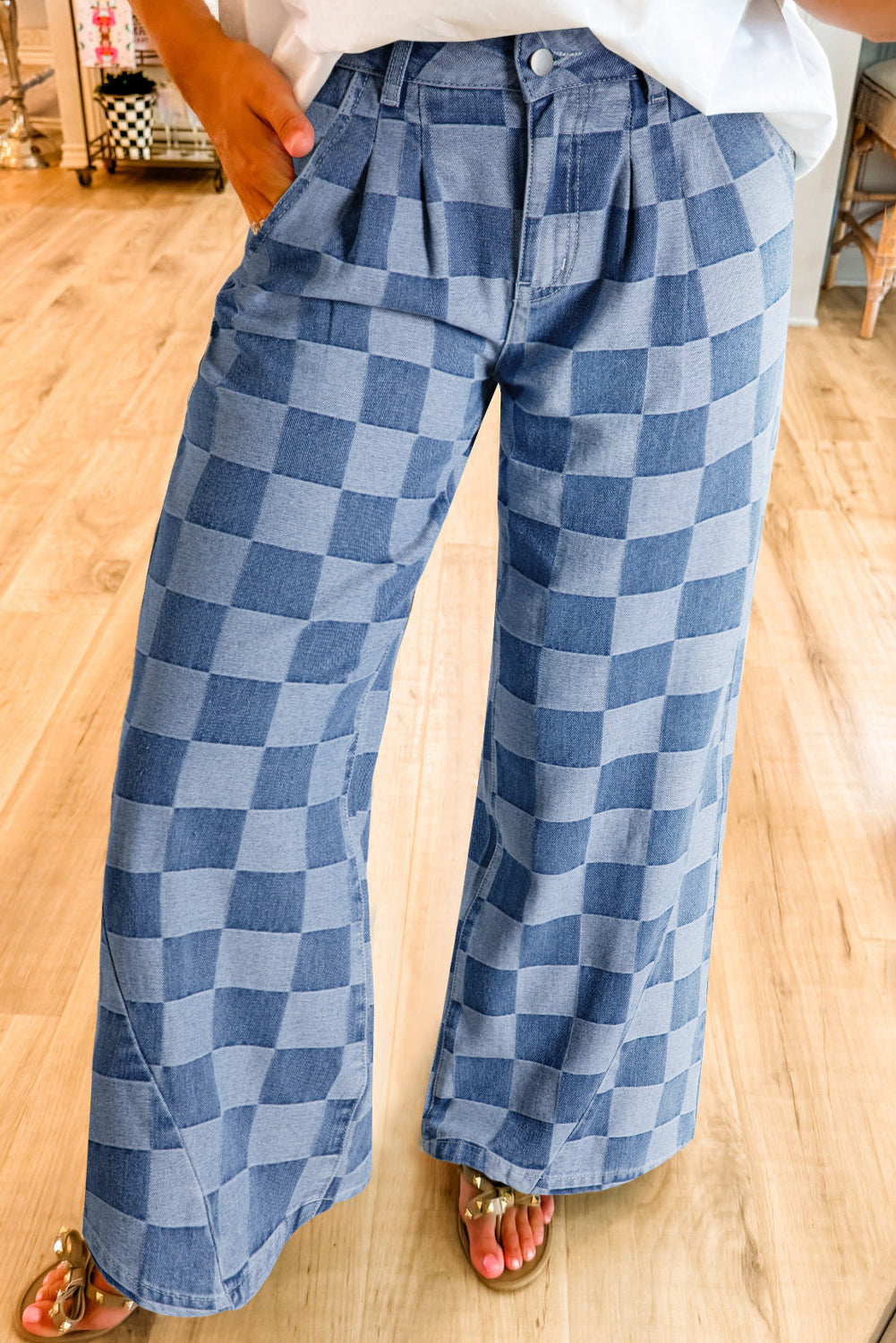 Dark Gray Checkered Wide-Leg Jeans